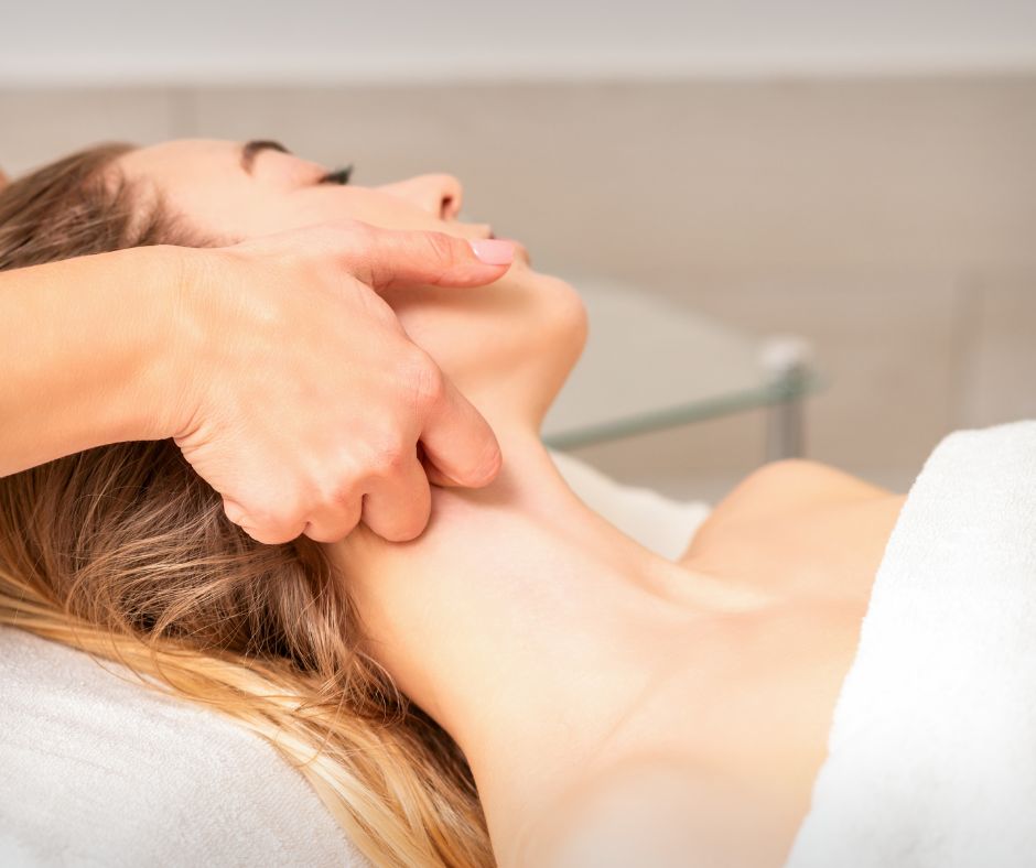 massaggio emolinfatico viso